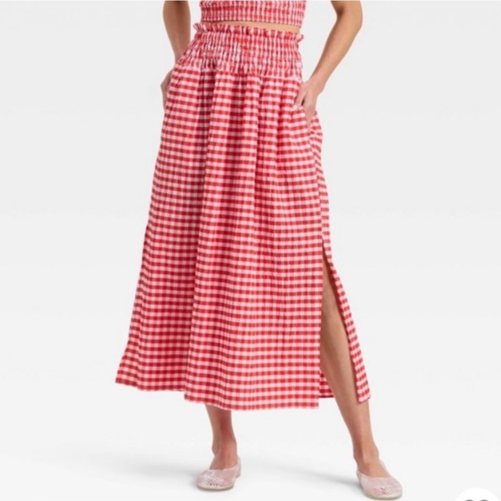 Universal Thread Red and White Gingham Dress NWT - image 3